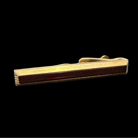 Vintage 40s 50s SWANK Tie Bar Clip Gold Tone Red Center - Picture 1 of 3